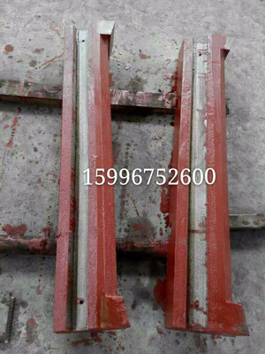 PE600X900，750X1060調(diào)整座 上海建設(shè)路橋山寶顎式破碎機